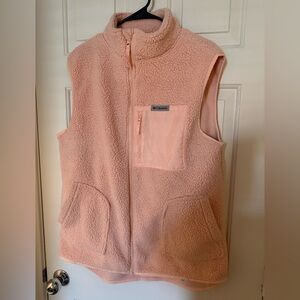 Columbia light pink vest women’s size XL